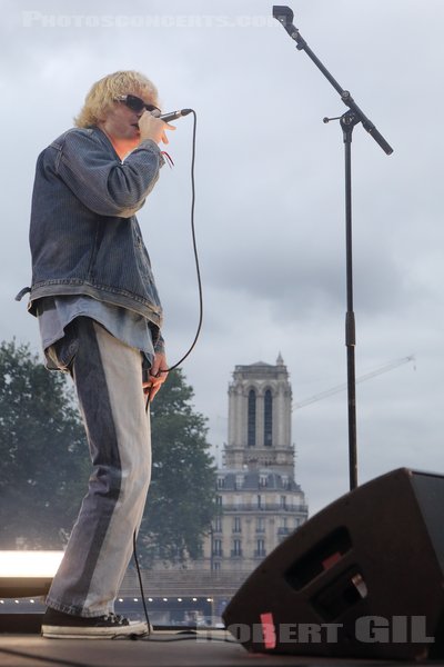 JOHNNY JANE - 2023-06-29 - PARIS - Parvis de l'Hotel de Ville - 